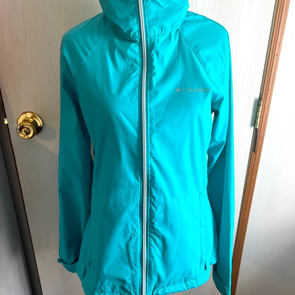 Columbia rain jacket
